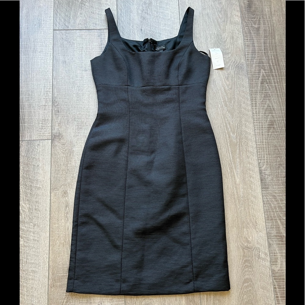 Tahari Arthur S. Levine Ribbed Dress in Black Size 4